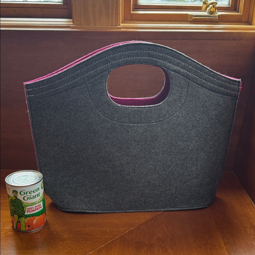 Awesome large clutch with handle, charcoal gray with fuchsia accents. EUC